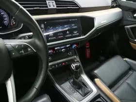 Audi Q3 45 TFSI e S-Line Edition Black thumbnail 41