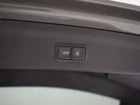 Audi Q3 45 TFSI e S-Line Edition Black thumbnail 46