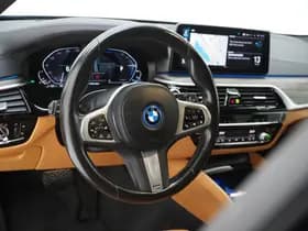 BMW 5 Serie Touring 530e Luxury Line thumbnail 17