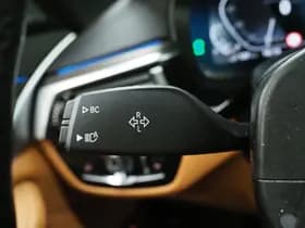BMW 5 Serie Touring 530e Luxury Line thumbnail 23