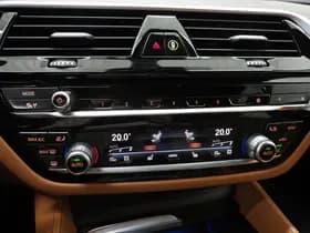 BMW 5 Serie Touring 530e Luxury Line thumbnail 35