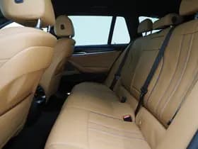 BMW 5 Serie Touring 530e Luxury Line thumbnail 42