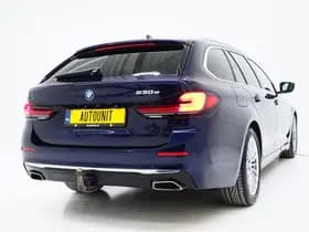 BMW 5 Serie Touring 530e Luxury Line thumbnail 8