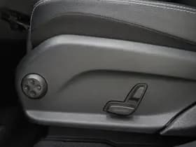 Mercedes-Benz GLC 300e 4MATIC thumbnail 21