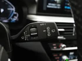 BMW 5 Serie Touring 530e xDrive thumbnail 24