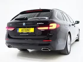 BMW 5 Serie Touring 530e xDrive thumbnail 7