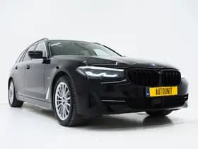 BMW 5 Serie Touring 530e xDrive thumbnail 9