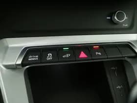 Audi Q3 Sportback 45 TFSI e Edition Full Black thumbnail 31