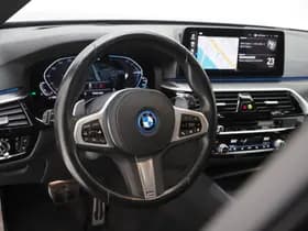 BMW 5 Serie Touring 530e xDrive M Sport thumbnail 19