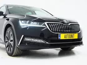 Škoda Superb Combi 1.4 TSI iV Laurin & Klement thumbnail 12