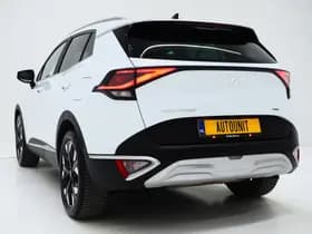 Kia Sportage 1.6 T-GDi Plug-in Hybrid AWD thumbnail 3