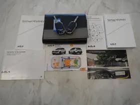 Kia Sportage 1.6 T-GDi Plug-in Hybrid AWD thumbnail 8