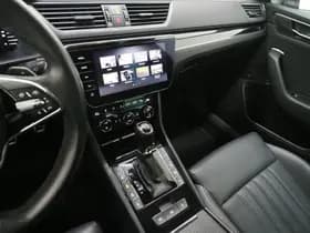 Škoda Superb Combi 1.4 TSI iV Laurin & Klement thumbnail 38