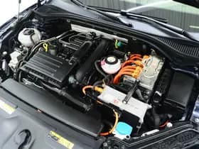 Škoda Superb Combi 1.4 TSI iV Laurin & Klement thumbnail 7