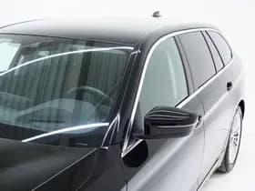 BMW 5 Serie Touring 530e xDrive thumbnail 13