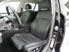 BMW 5 Serie Touring 530e xDrive thumbnail 4