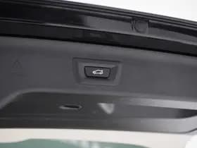 BMW 5 Serie Touring 530e xDrive thumbnail 38