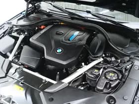 BMW 5 Serie Touring 530e xDrive thumbnail 7