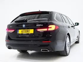 BMW 5 Serie Touring 530e xDrive thumbnail 9