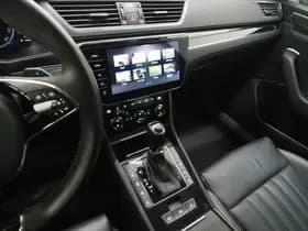 Škoda Superb Combi 1.4 TSI iV Laurin & Klement thumbnail 37