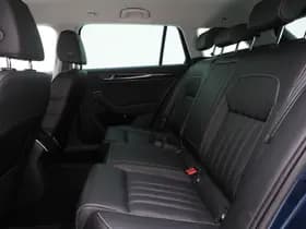 Škoda Superb Combi 1.4 TSI iV Laurin & Klement thumbnail 39