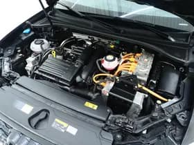 Audi Q3 Sportback 45 TFSI e Edition thumbnail 4