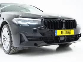 BMW 5 Serie Touring 530e thumbnail 12
