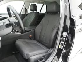 BMW 5 Serie Touring 530e thumbnail 4