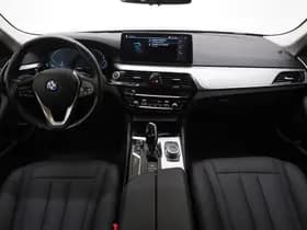 BMW 5 Serie Touring 530e thumbnail 5