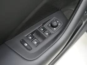 Volkswagen Passat thumbnail 18