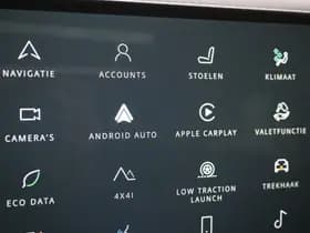 Land Rover Defender thumbnail 29