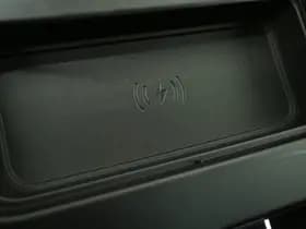 Land Rover Defender thumbnail 37