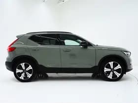 Volvo XC40 thumbnail 11