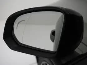 Volvo XC40 thumbnail 17