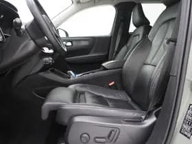 Volvo XC40 thumbnail 18