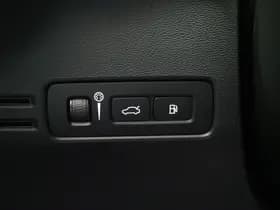 Volvo XC40 thumbnail 23