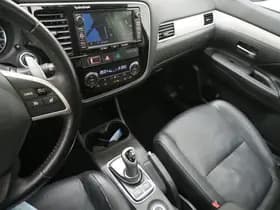 Mitsubishi Outlander thumbnail 33