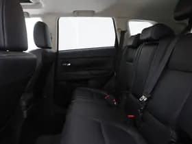 Mitsubishi Outlander thumbnail 36