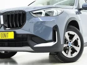BMW X1 thumbnail 2
