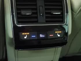 Škoda Superb thumbnail 39