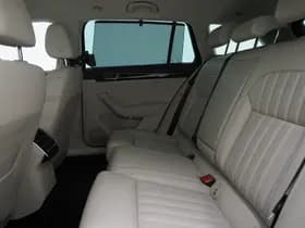 Škoda Superb thumbnail 41