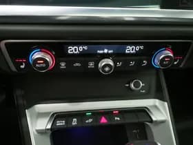 Audi Q3 thumbnail 32