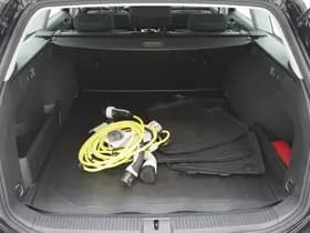 Volkswagen Passat thumbnail 39