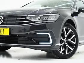 Volkswagen Passat thumbnail 6