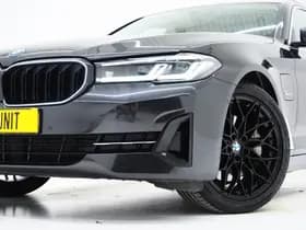 BMW 5-Serie thumbnail 6