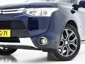 Mitsubishi Outlander thumbnail 6