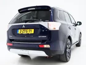 Mitsubishi Outlander thumbnail 9