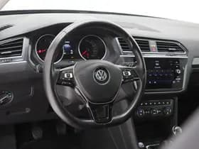 Volkswagen Tiguan thumbnail 17