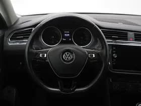 Volkswagen Tiguan thumbnail 36