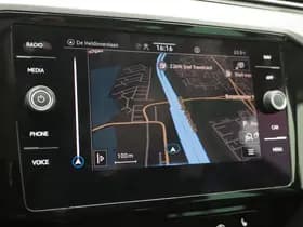 Volkswagen Passat thumbnail 27